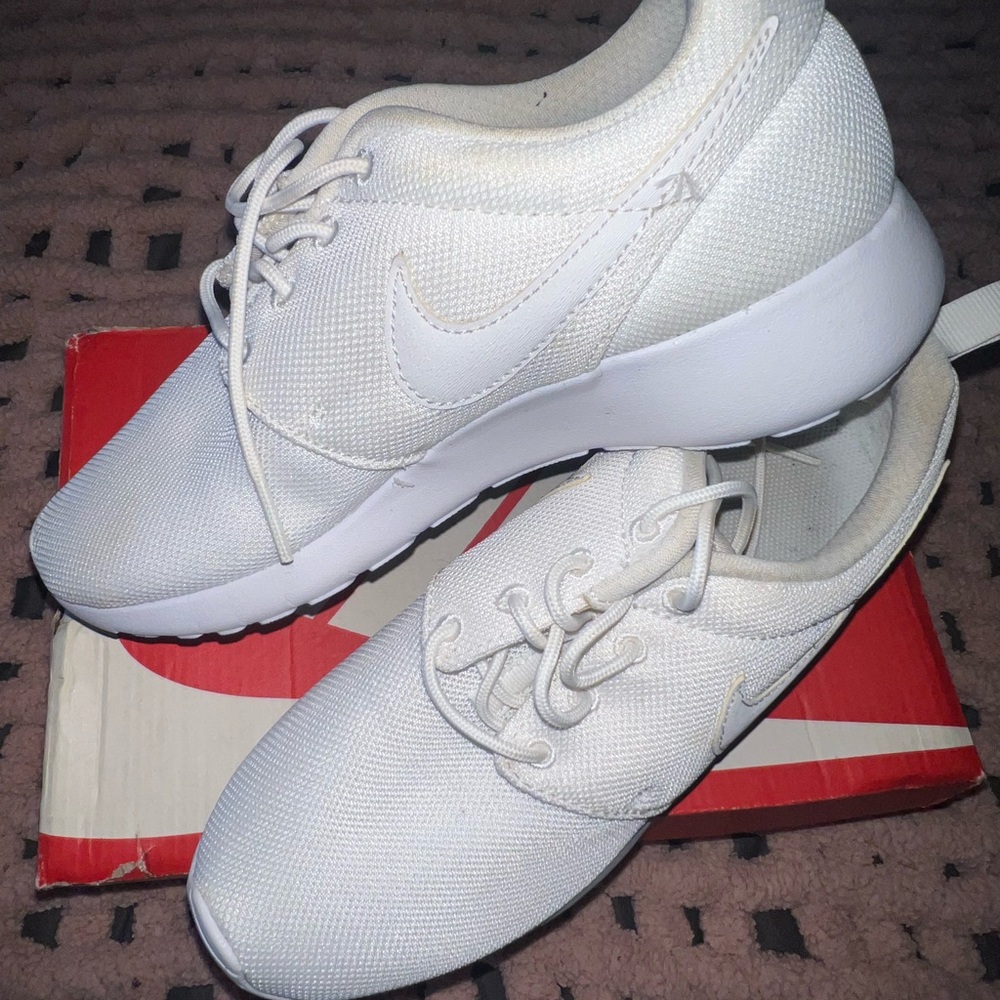 Nike Sneakers